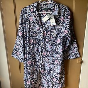 Woman’s Night gown